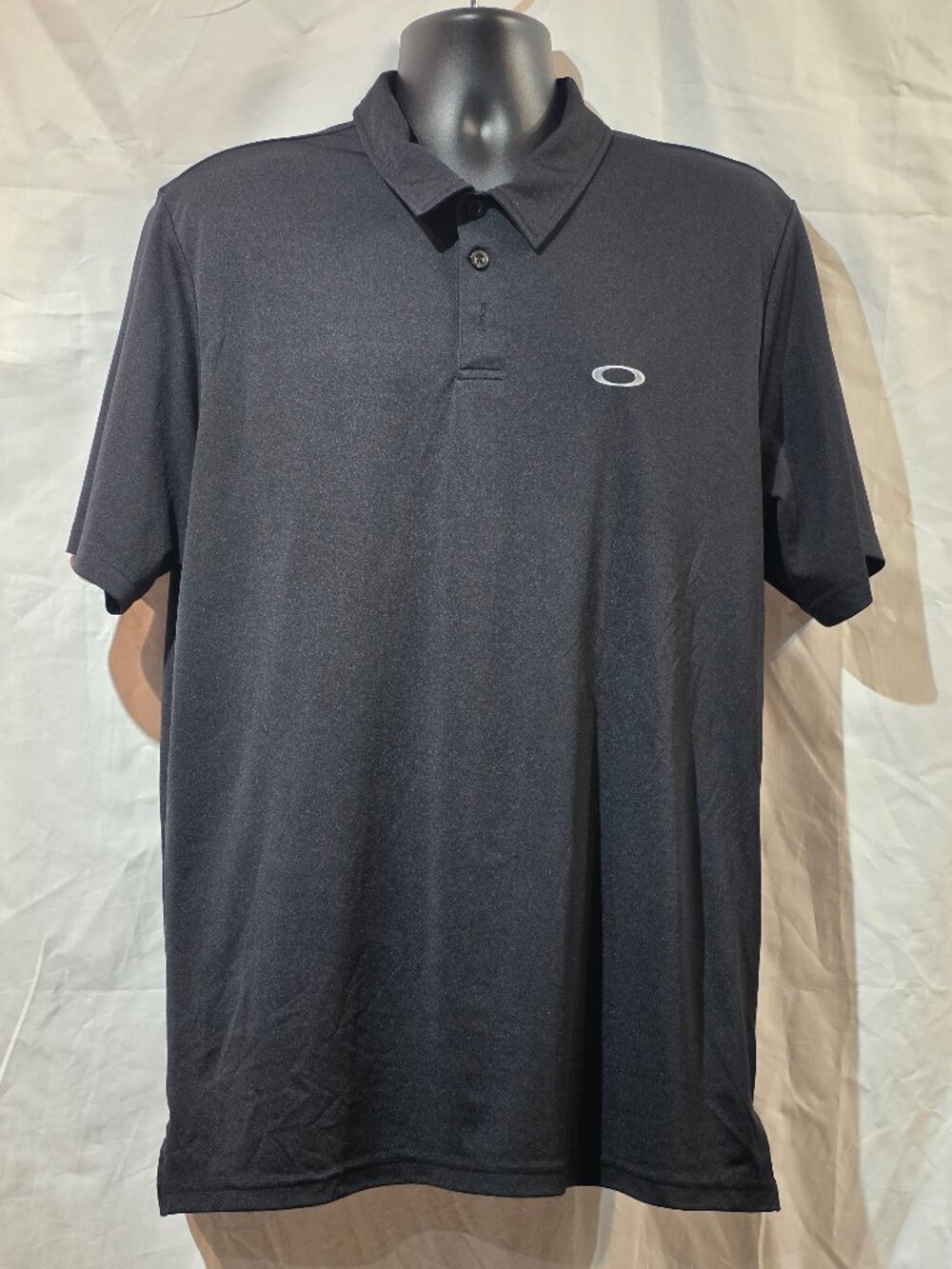 Oakley Men’s Polo Shirt – Size XL
